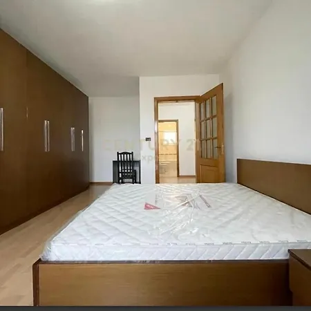 Maison Tirana Апартаменты Paskuqan