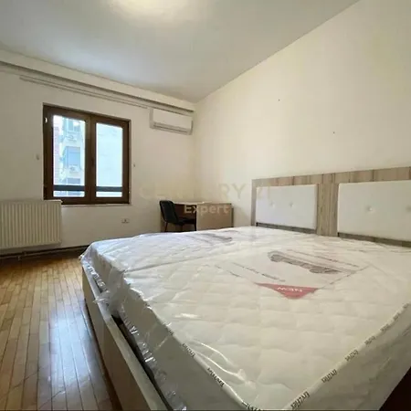 Maison Tirana Paskuqan