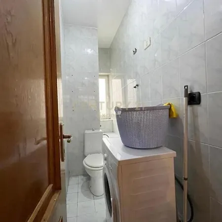 Maison Tirana Апартаменты Paskuqan